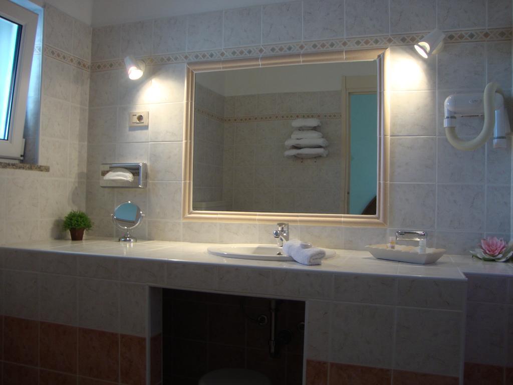 Camping Residence Chalet La Pomposa Terrazzoni Bonifacio  Room photo